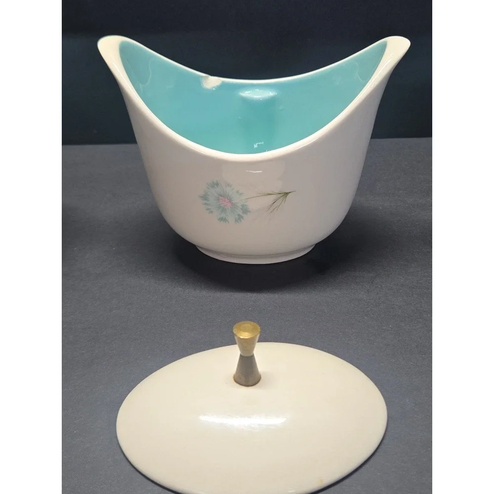 Taylor Smith Taylor Ever Yours Boutonniere Gravy Boat/ Sauce/Sugar Bowl w Lid
